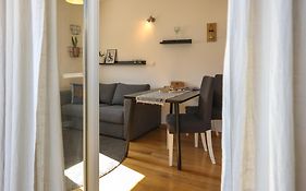 Home sweet apartments